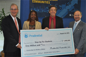 Scott Sleyster, PrudentialSenior Vice President and Chief Investment Officer joins State Senator Audrey Gibson, Step Up For Students President Doug Tuthill and Michael Jennings, Prudential Vice President, Government Affairs to present a $1 million contribution to the scholarship program.
